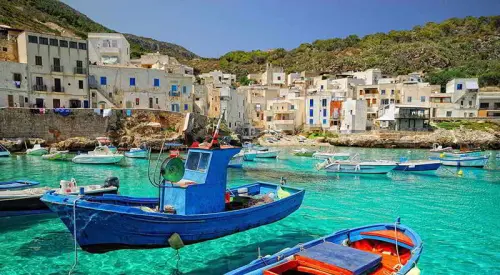 Levanzo spiaggie: un’isola in un mare di quiete