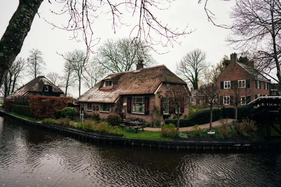 Giethoorn in Olanda: come visitare il villaggio senza strade