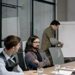 Debriefing: significato, usi e contesti applicativi